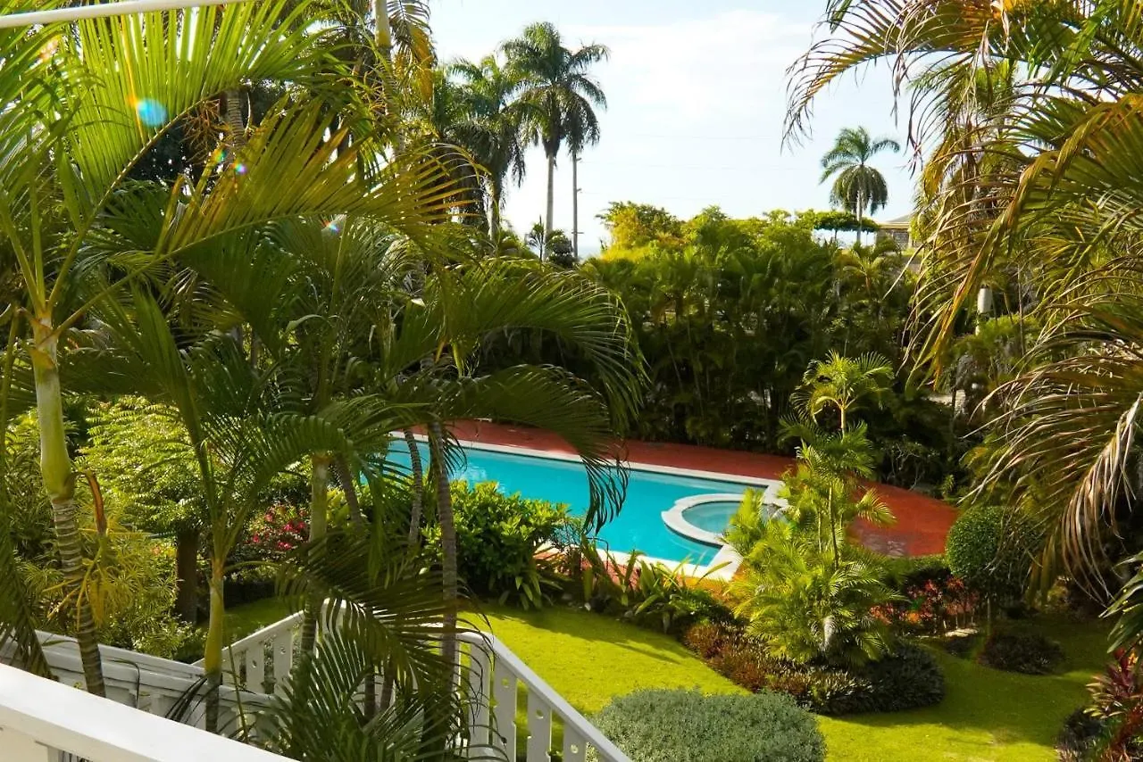 Lola'S Tropical Oasis Apartamento Montego Bay